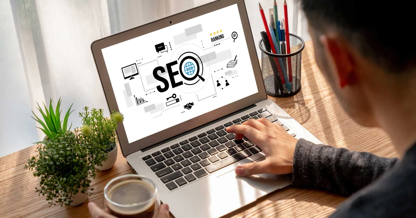 Yoast SEO’s New Schema Aggregator Improves Entity Disambiguation